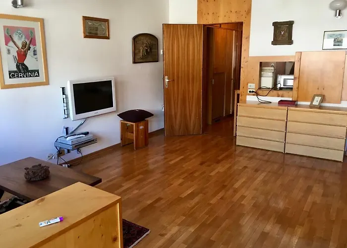 Cervinia On The Slopes - I Dadi 603 B